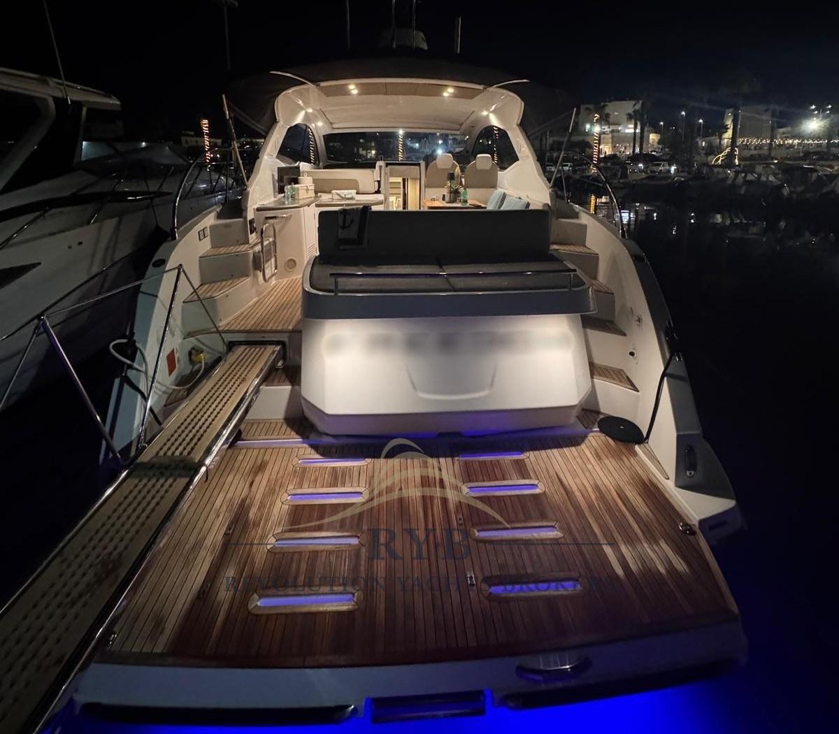 azimut Atlantis 43