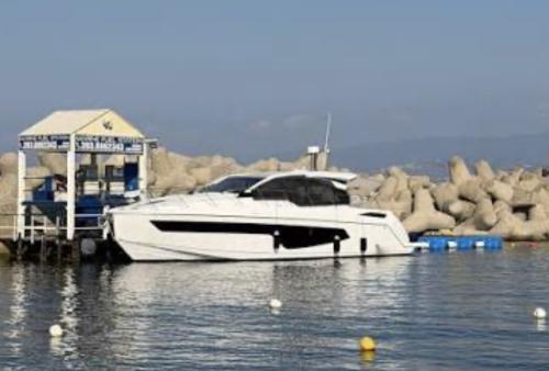 Azimut atlantis 51