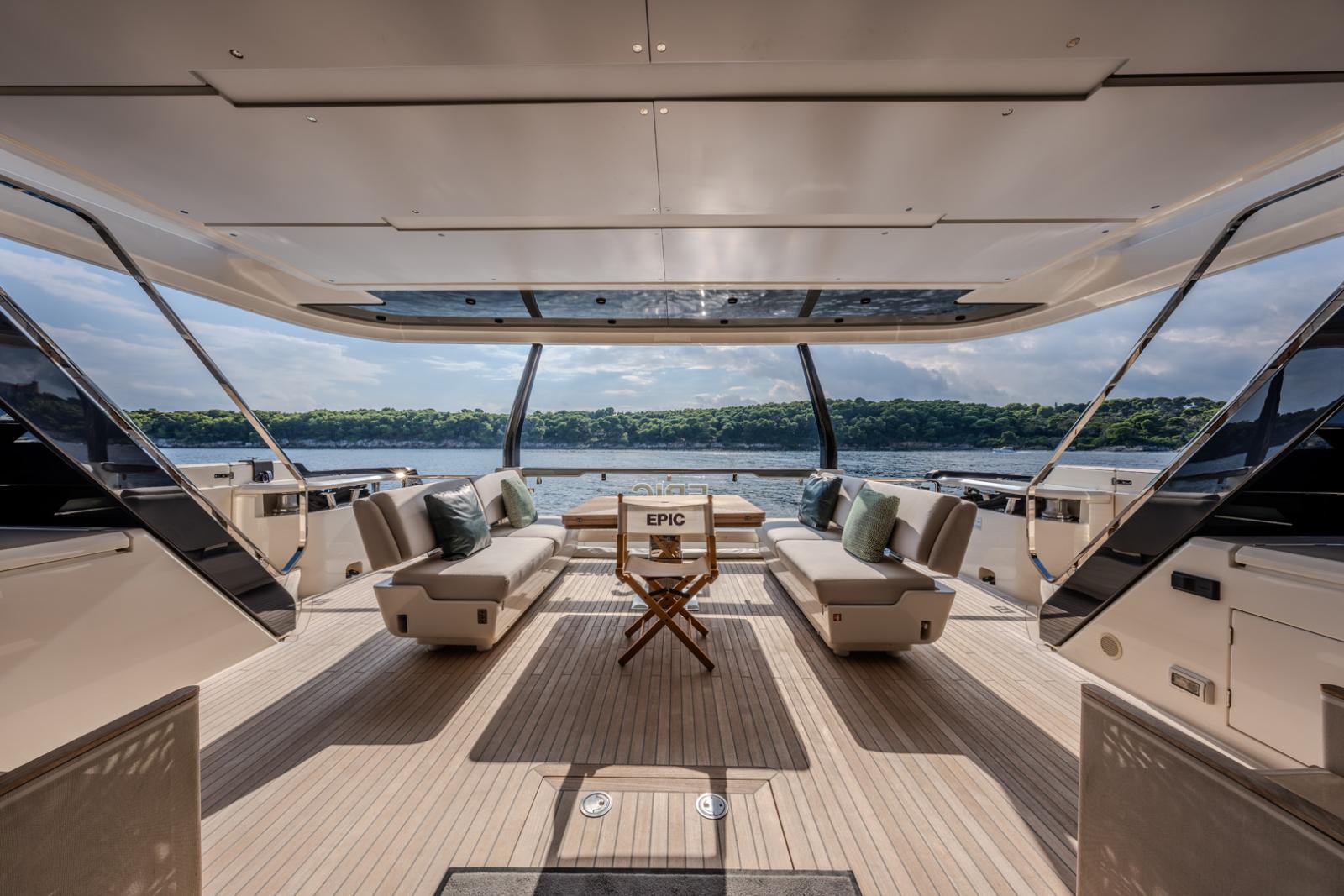 ferretti yachts 1000