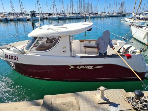 arvor 250 as