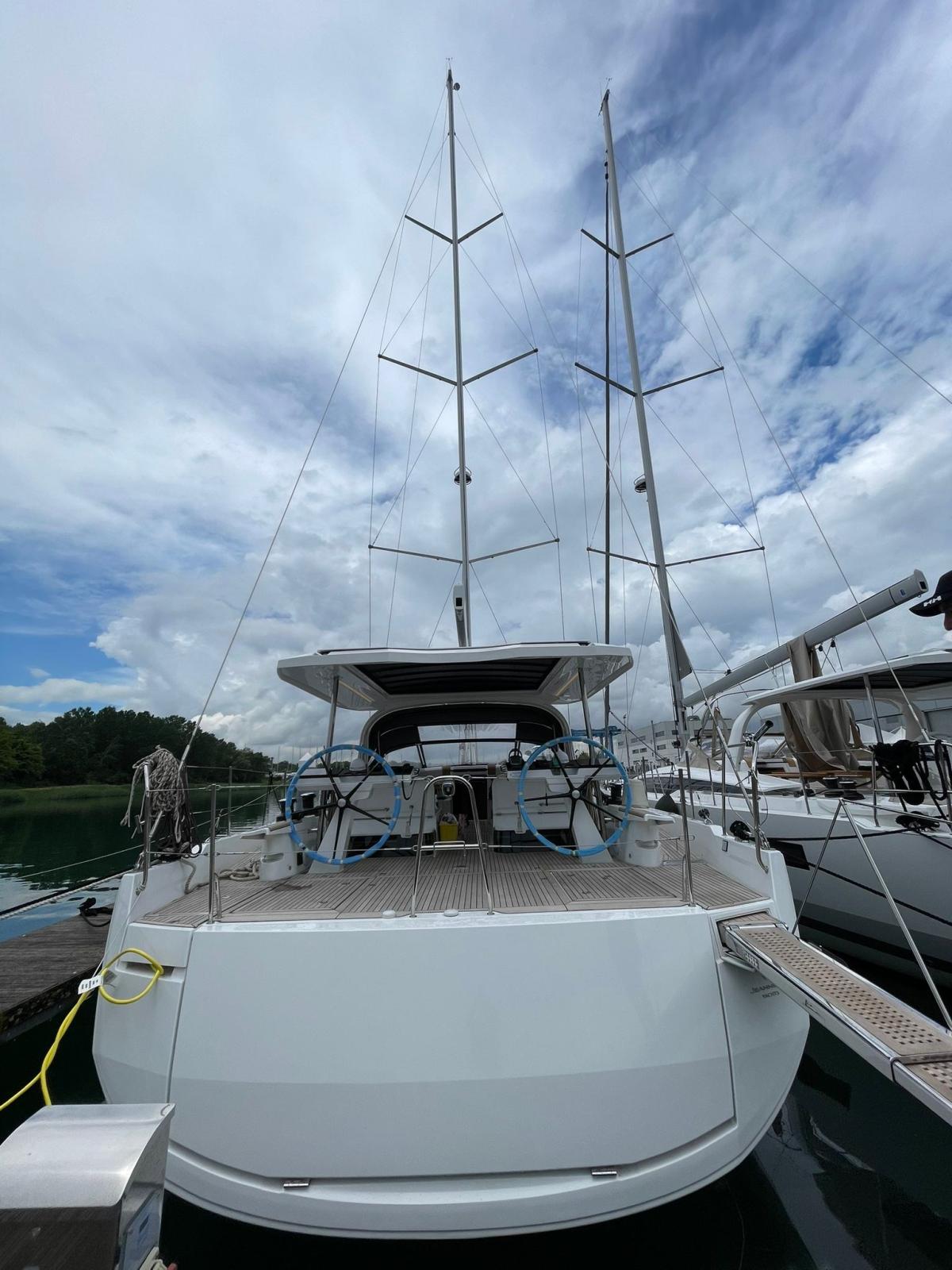 jeanneau Yachts j 65