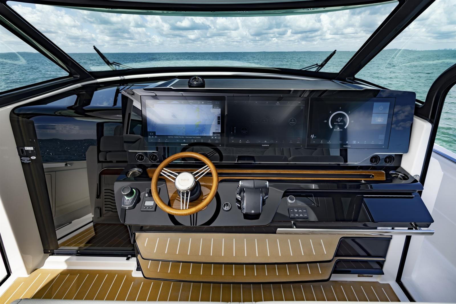 tiara yachts 56ls
