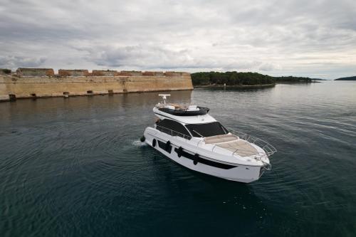 Azimut 53 flybridge