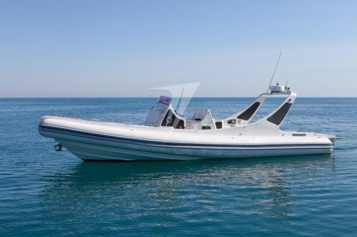 Indomita 30 cabin