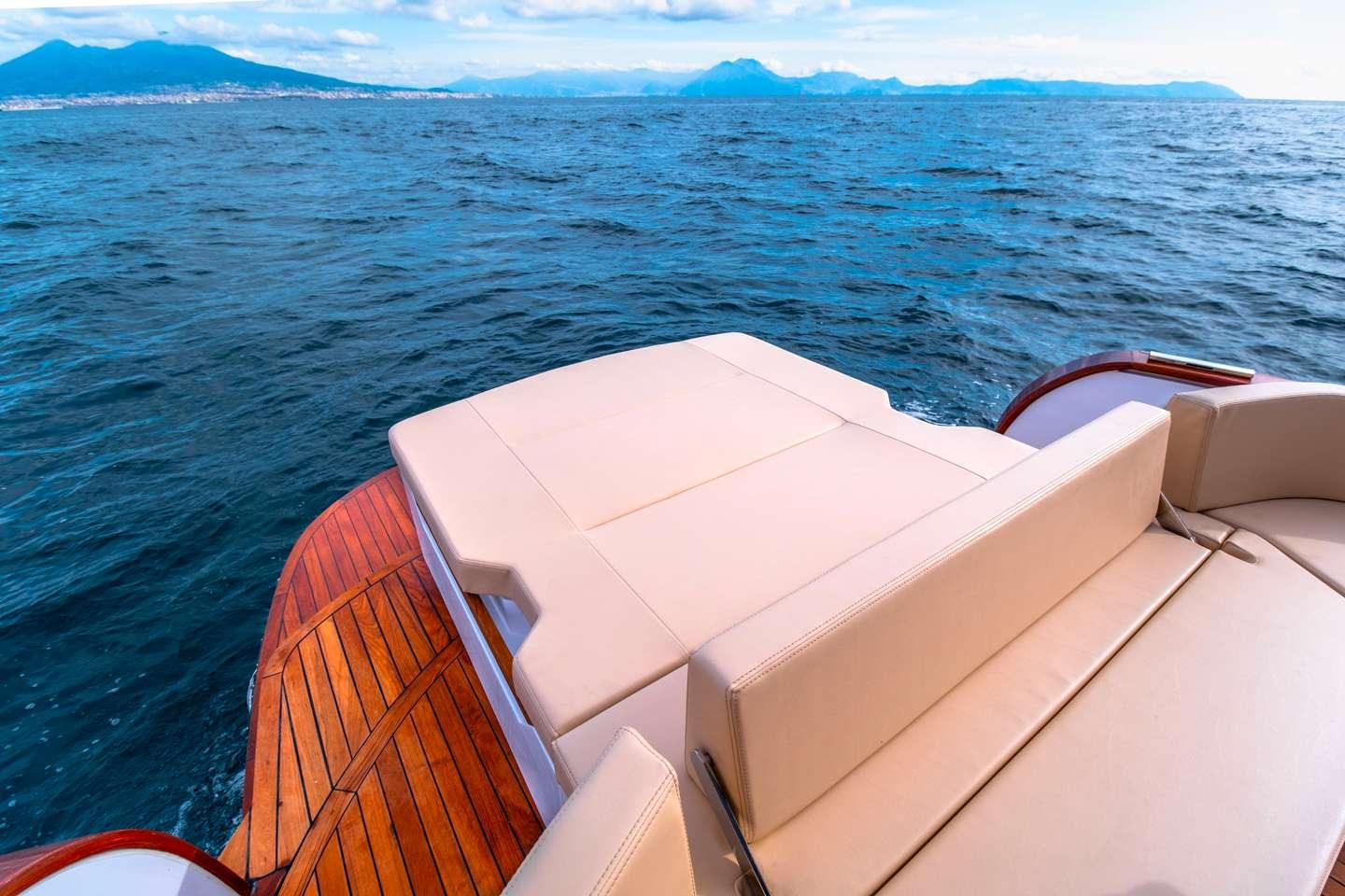 mimì Libeccio 11 wa