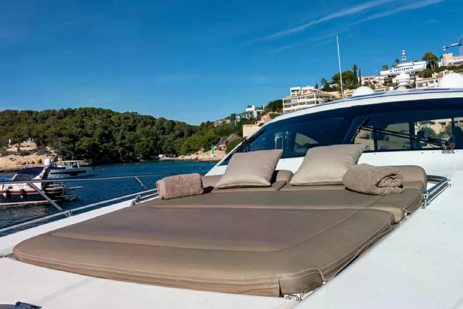 princess yachts V65