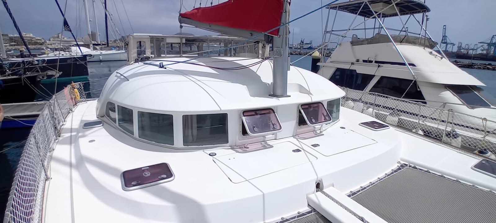 lagoon 380 s1