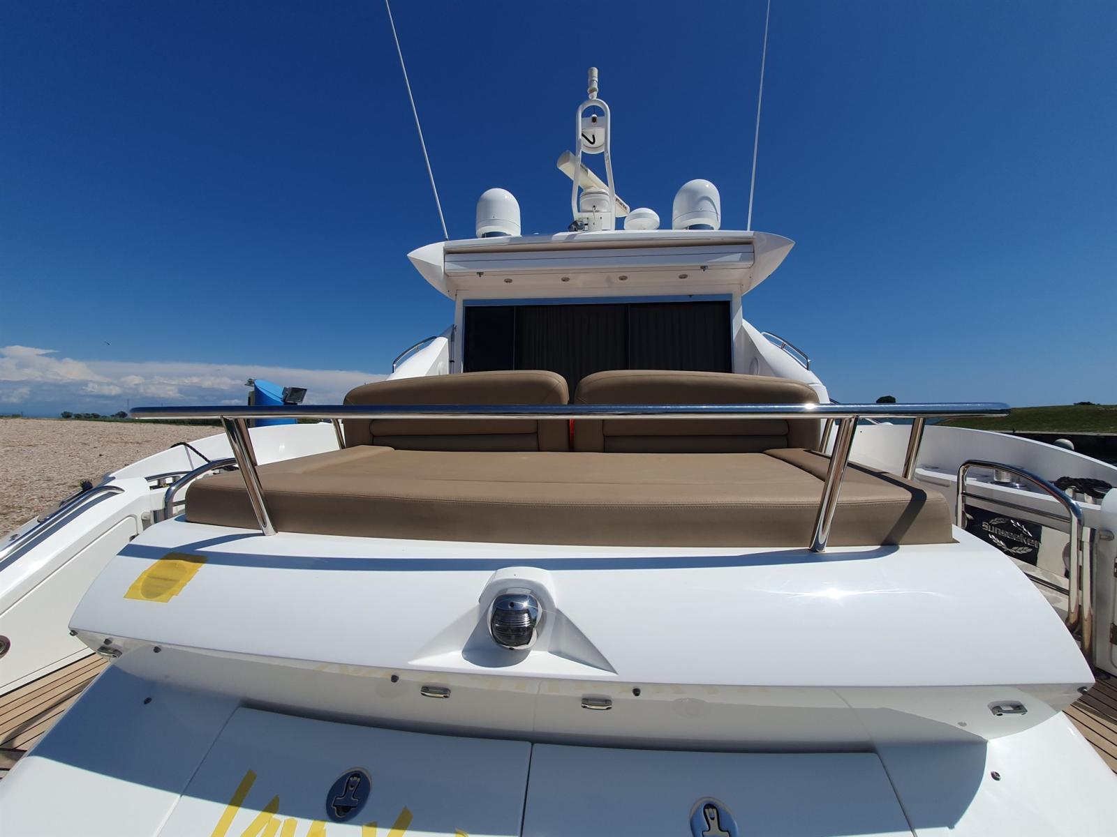 sunseeker Predator 52