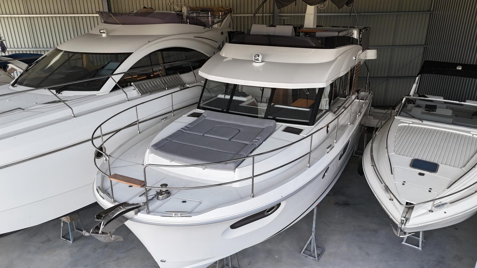 beneteau Swift trawler 41 fly