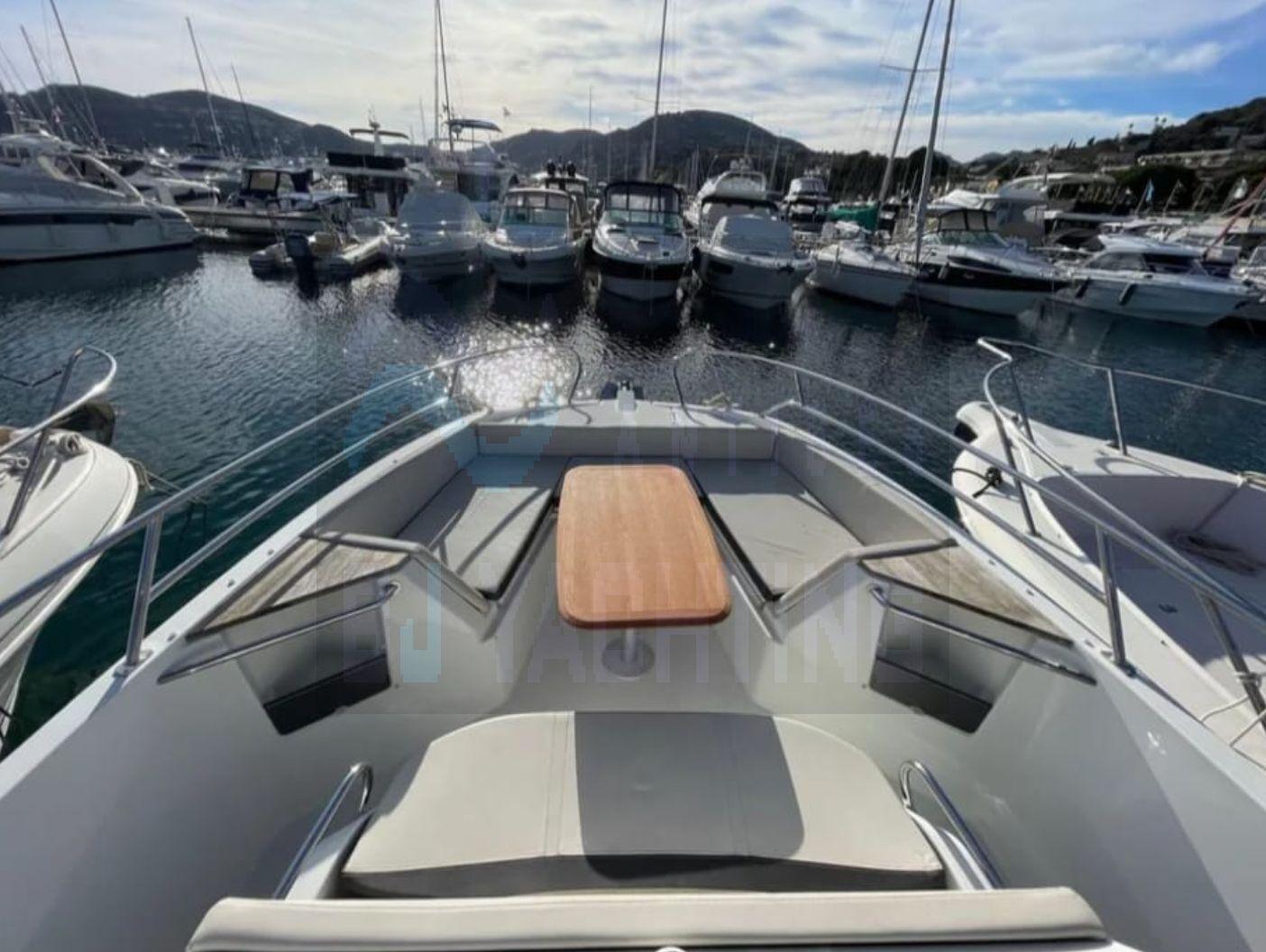 beneteau Flyer 8.8 spacedeck