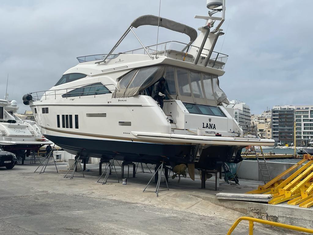 fairline Squadron 65