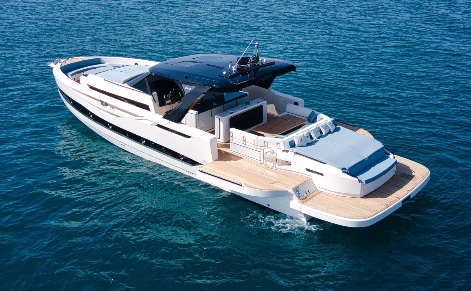 cayman yachts 540 wa