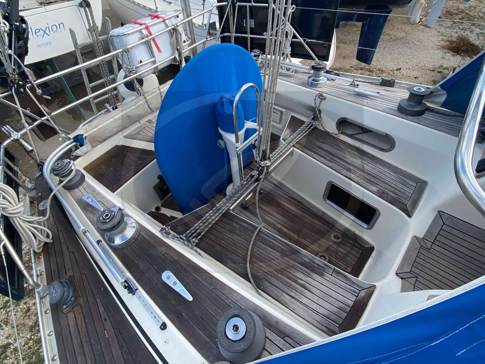 comfortina yachts 39