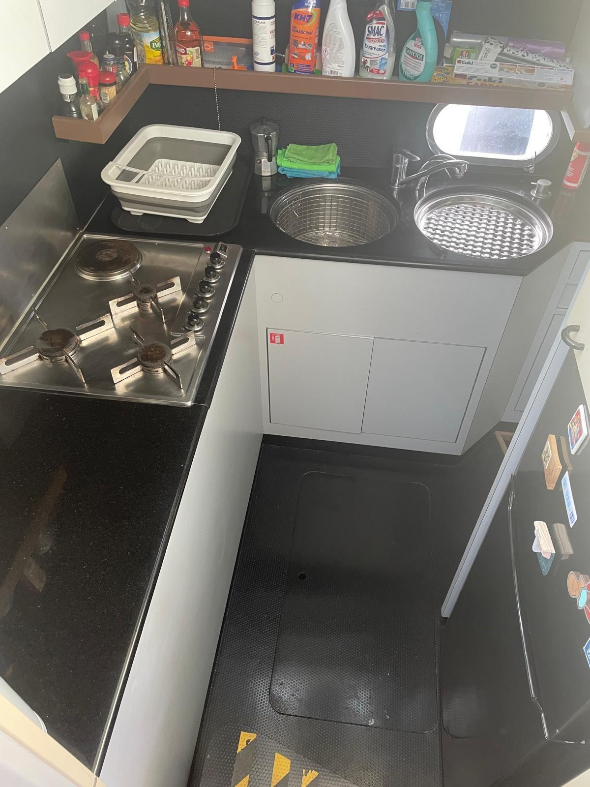 ferretti yachts Altura 46/49