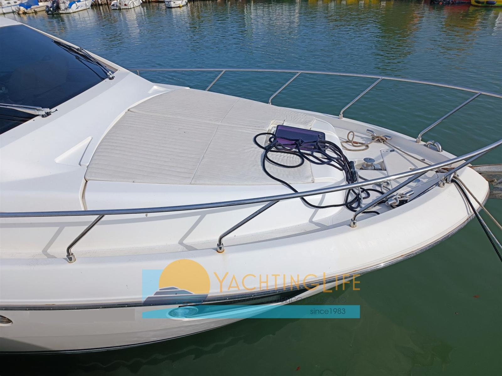 ferretti yachts 500