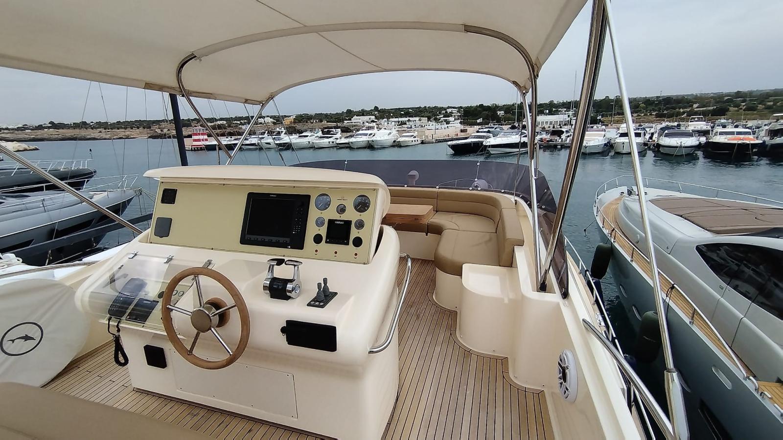 mochi craft Mochi 64 dolphin cruiser