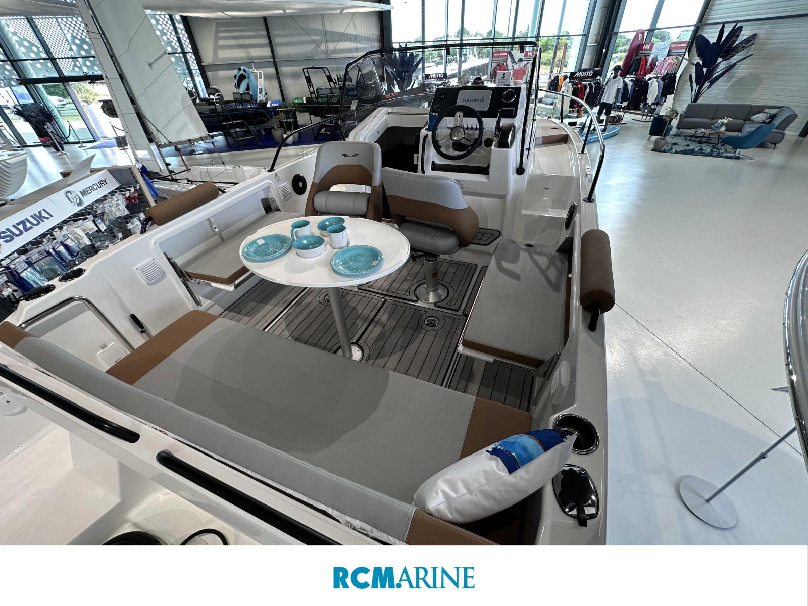 beneteau Flyer 7 sundeck