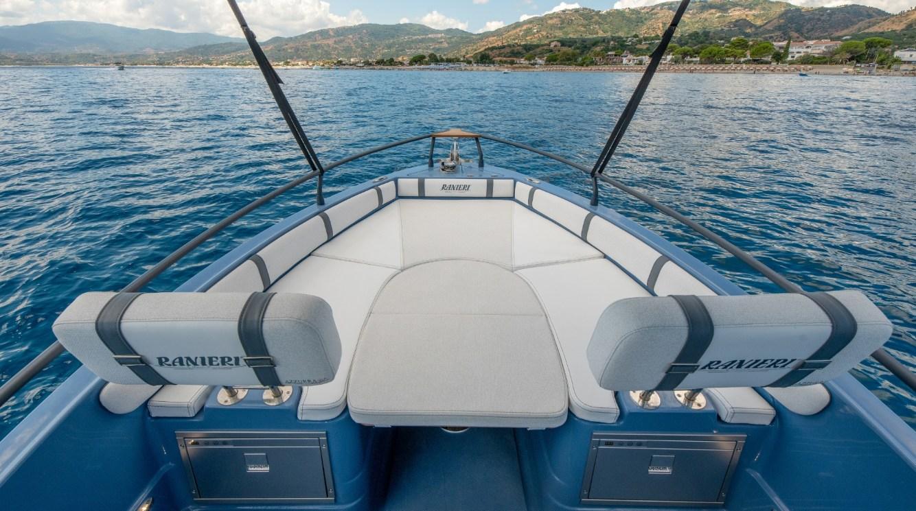 ranieri cantiere Ranieri azzurra