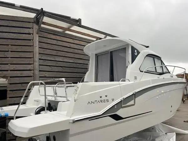 beneteau Antares 7