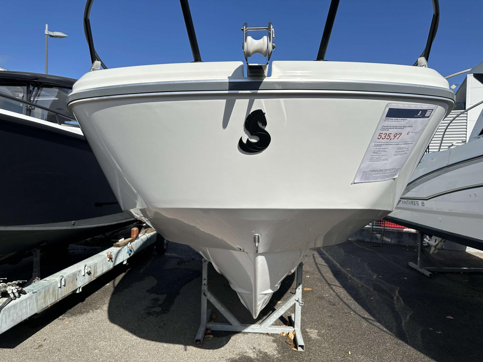 beneteau Flyer 8 sundeck