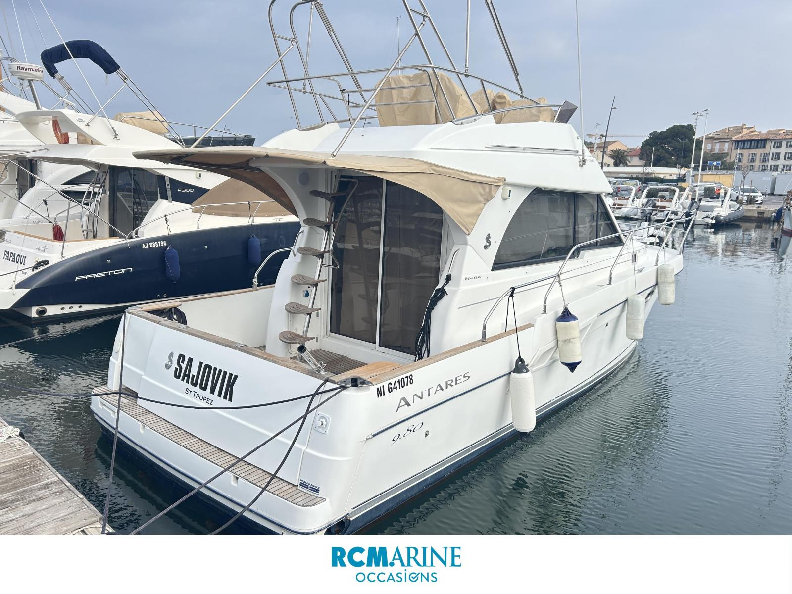 beneteau Antares 9.80