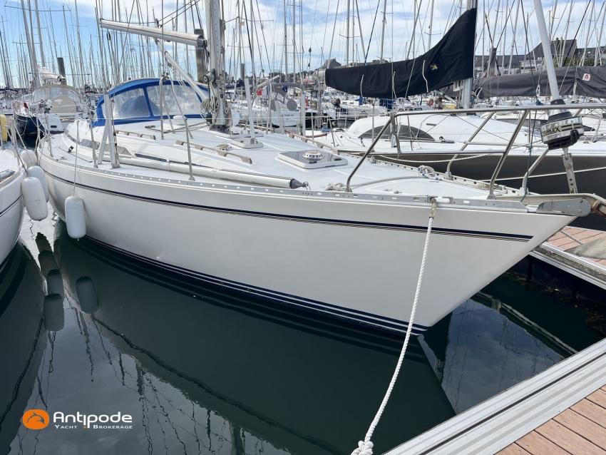 marine project Moody 376
