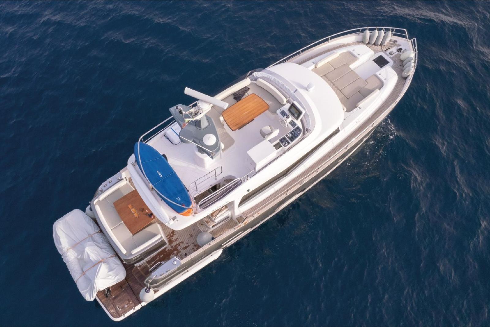 azimut yachts Magellano 53