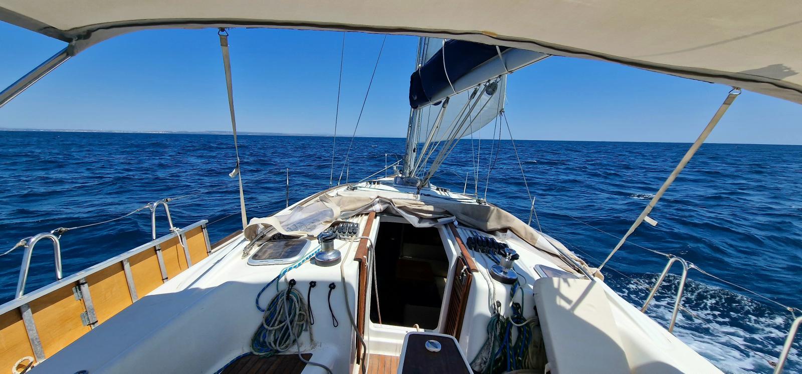 beneteau Oceanis 40