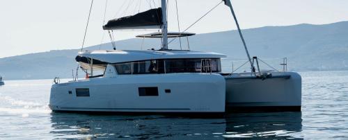 Lagoon 42