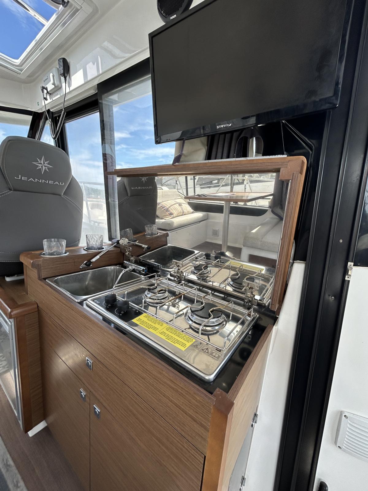 jeanneau Merry fisher 895