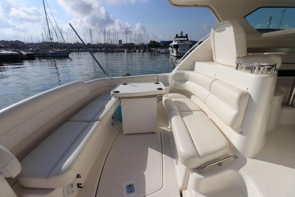 tiara yachts 4300 sovran
