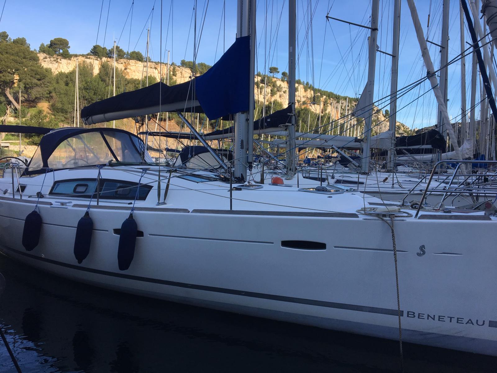 beneteau Oceanis 40