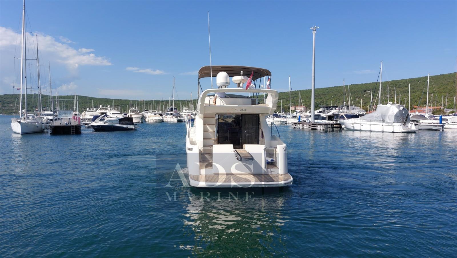 azimut 46 fly