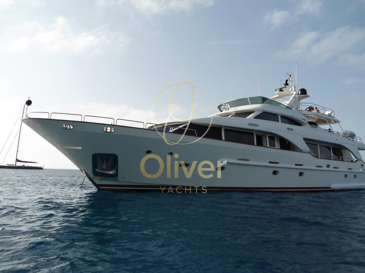 benetti 100 tradition