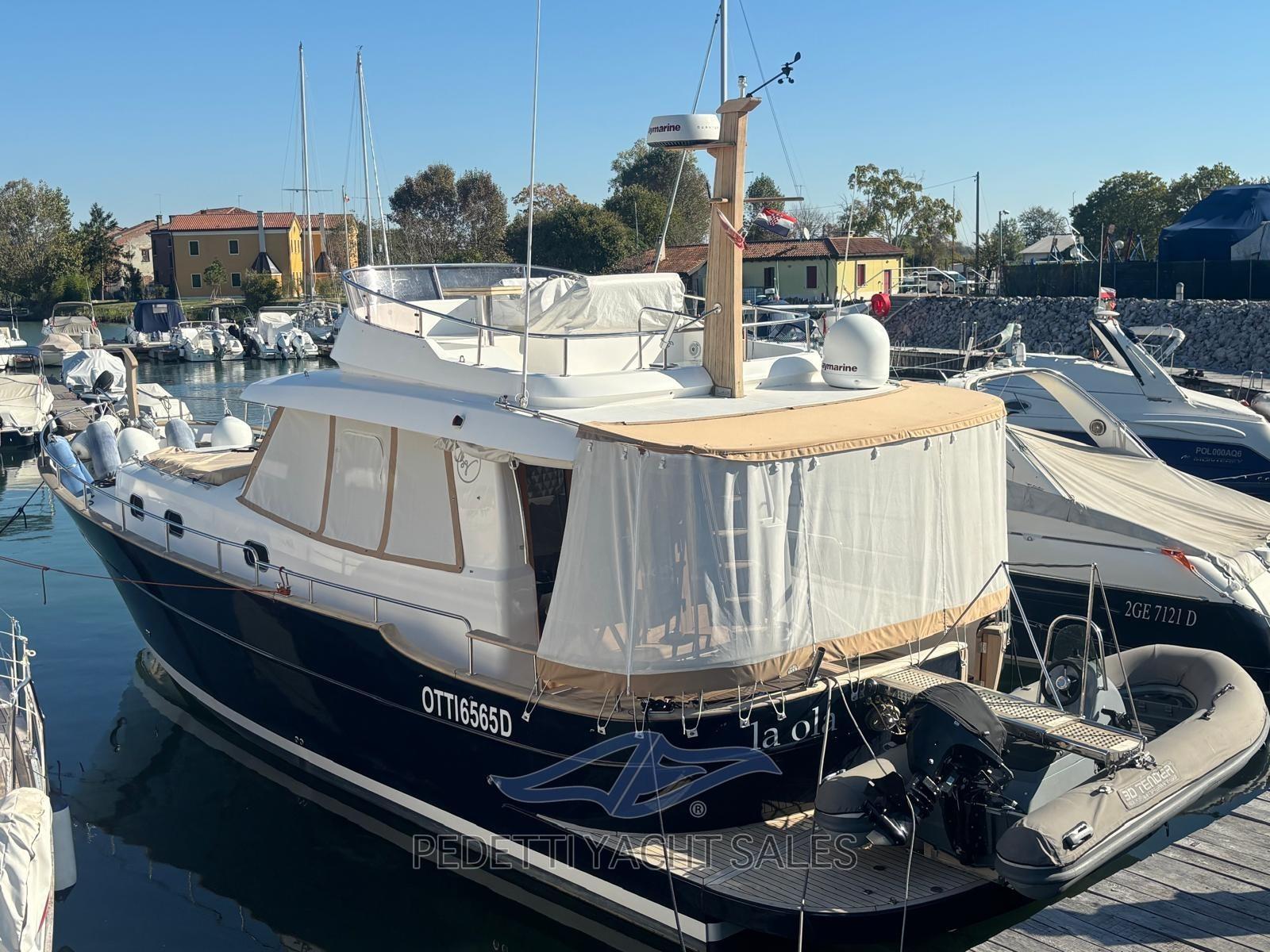 sasga yachts Minorchina 42 fly