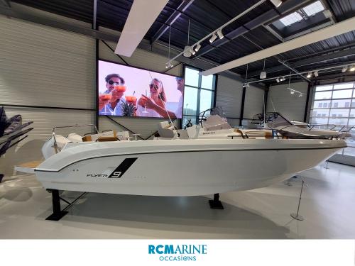 Beneteau flyer 9 spacedeck