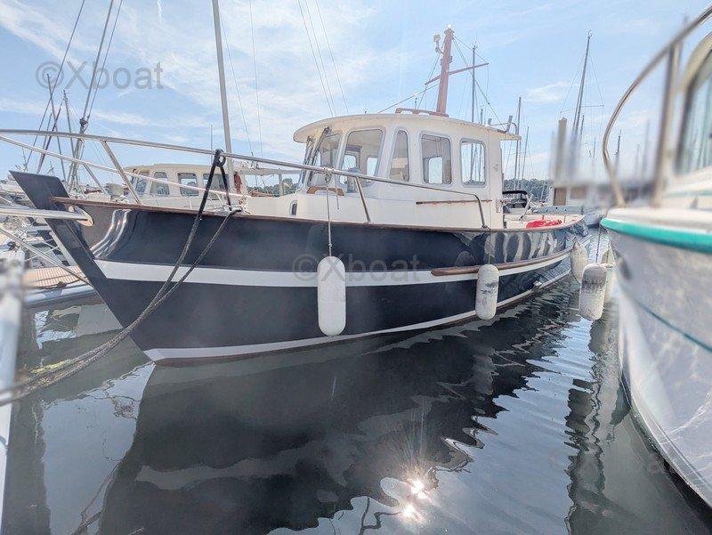 rhea Rhea 750 timonier