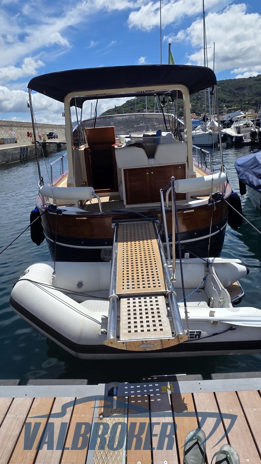 apreamare Aprea 10 semi cabin
