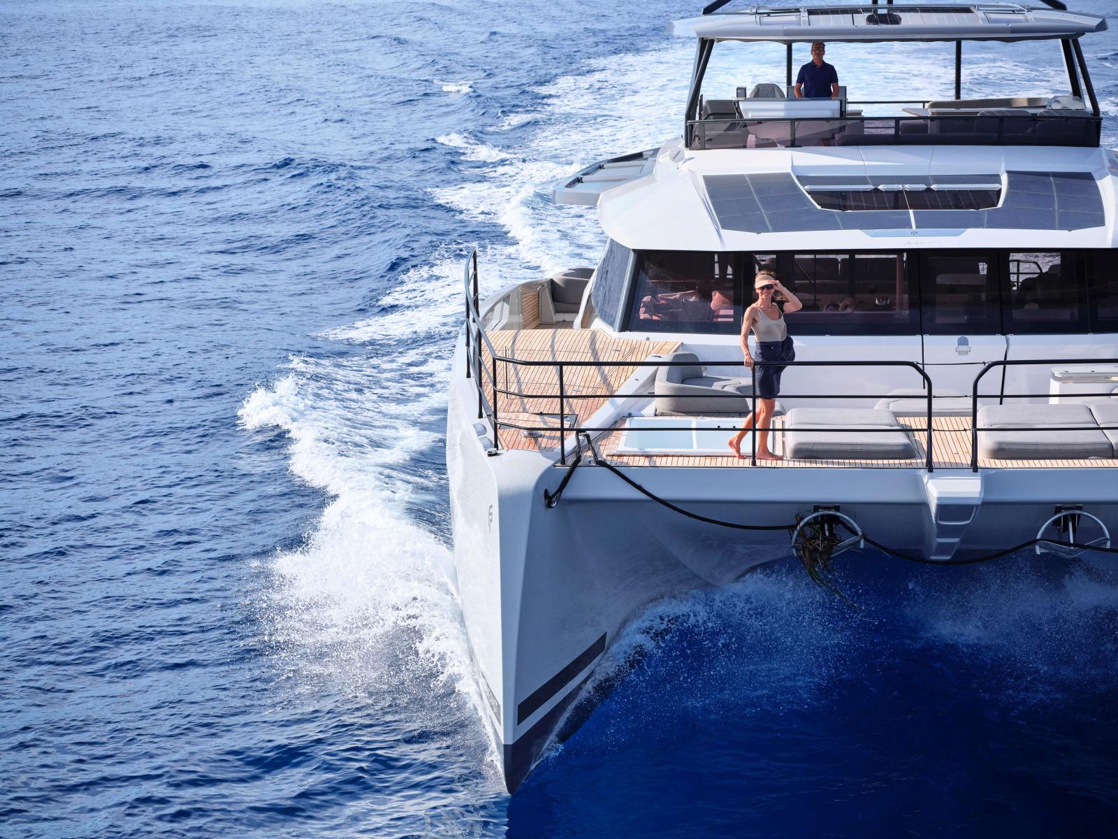 fountaine pajot Power 80