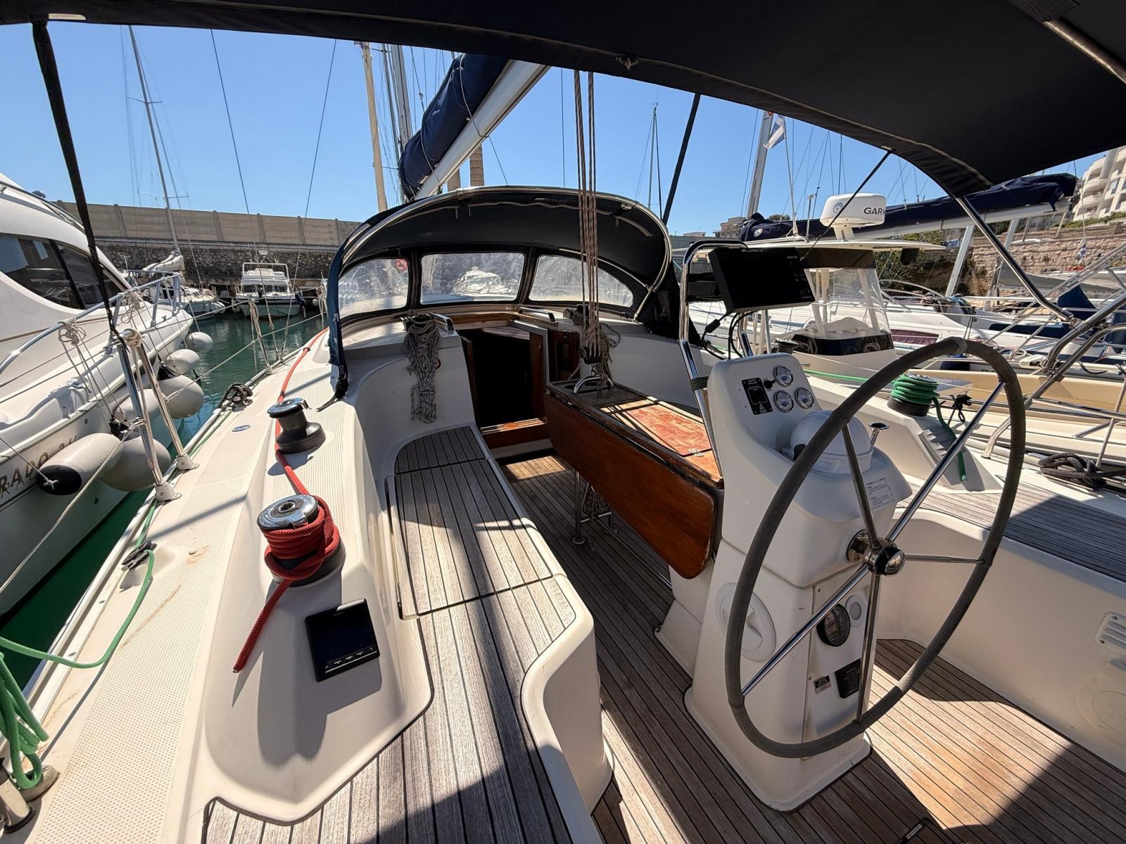 bavaria yachts 33 cruiser