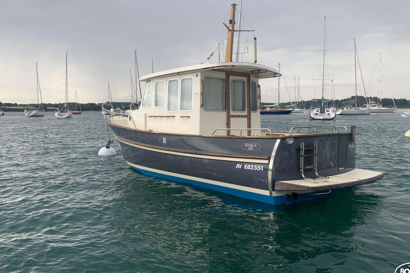 rhea marine Rhea 28