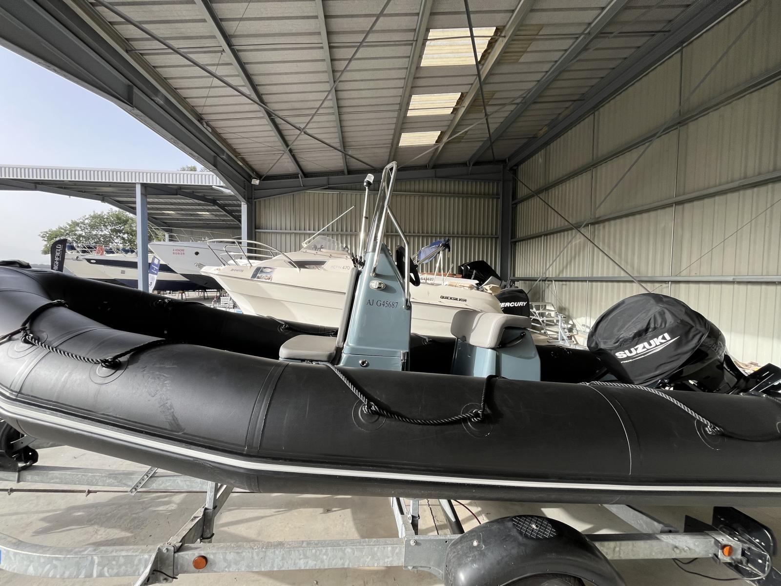 bombard 550 explorer