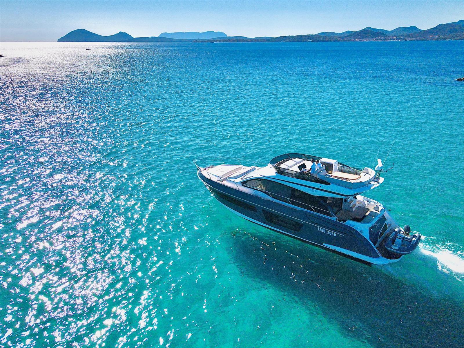 azimut 53 flybridge