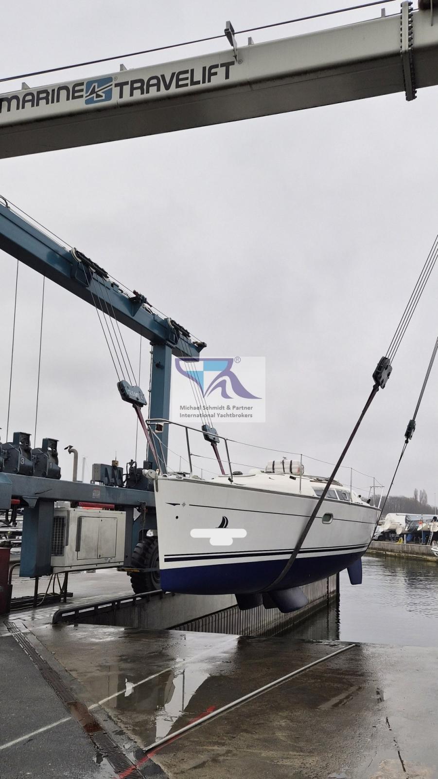jeanneau Sun odyssey 32i - lift keel