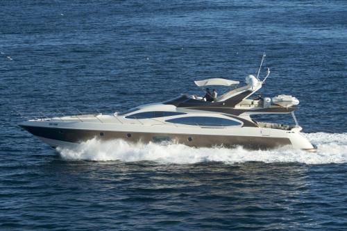 Azimut 68e