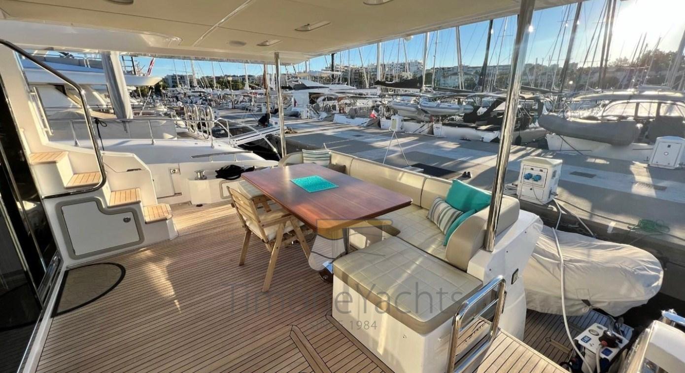 azimut 72 flybridge