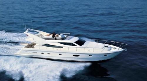 Ferretti yacht 620