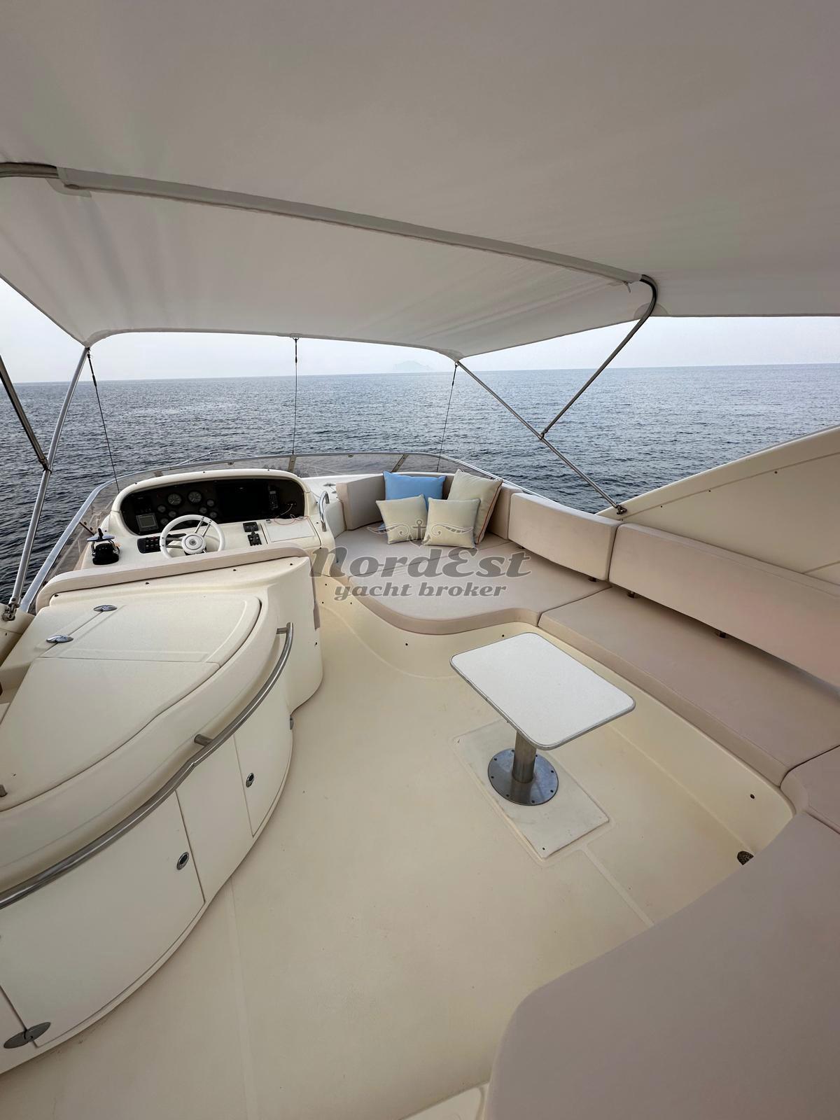 azimut 62 fly