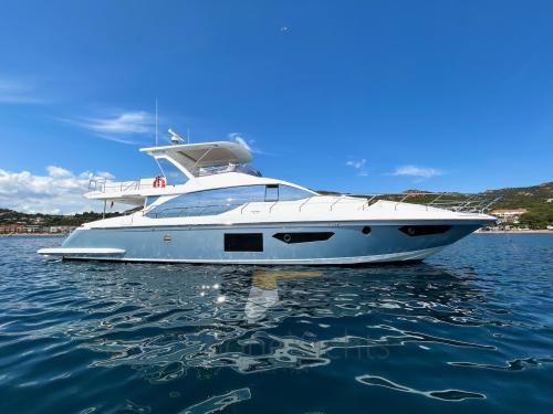 Azimut 66 flybridge