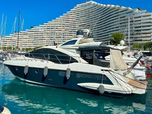 Azimut 43s